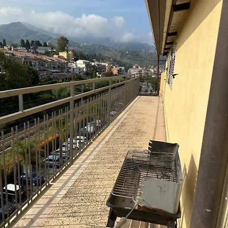 Attico Di Giggia Apartment Giardini-Naxos