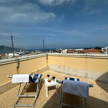 Attico Di Giggia Giardini Naxos