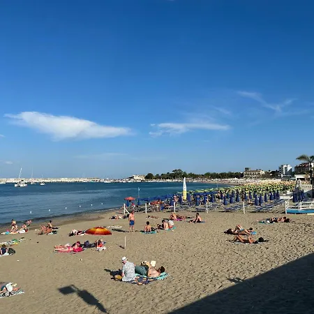Attico Di Giggia * Giardini-Naxos